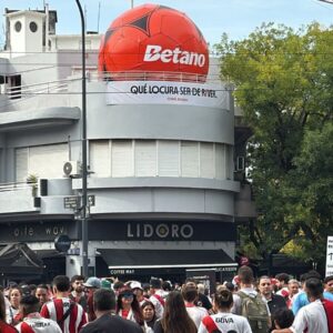 Pelota Betano - Imagen 1